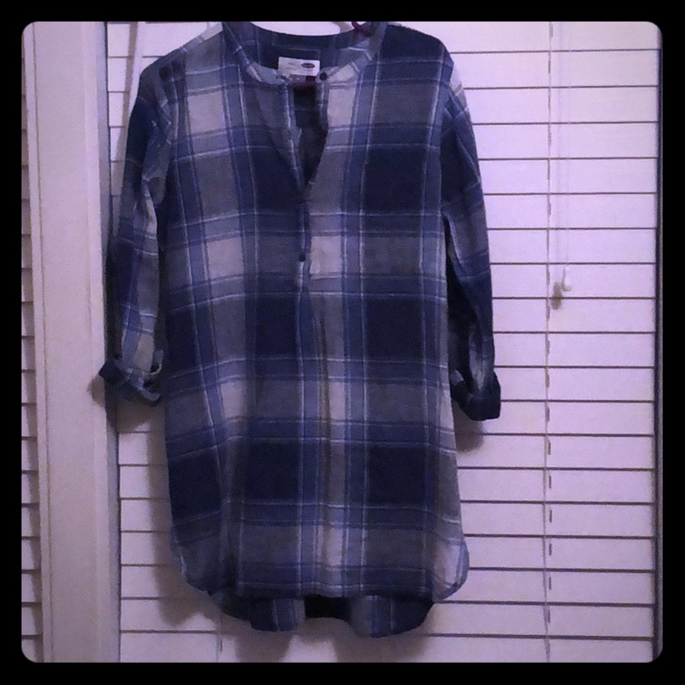 Blue and white paid dress/shirt